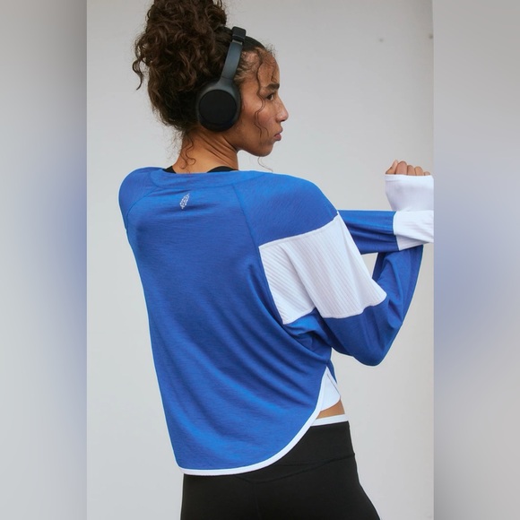 NWT FP Movement by Free People Spotlight Long Sleeve Layer - Athlete Blue Combo - Picture 4 of 8